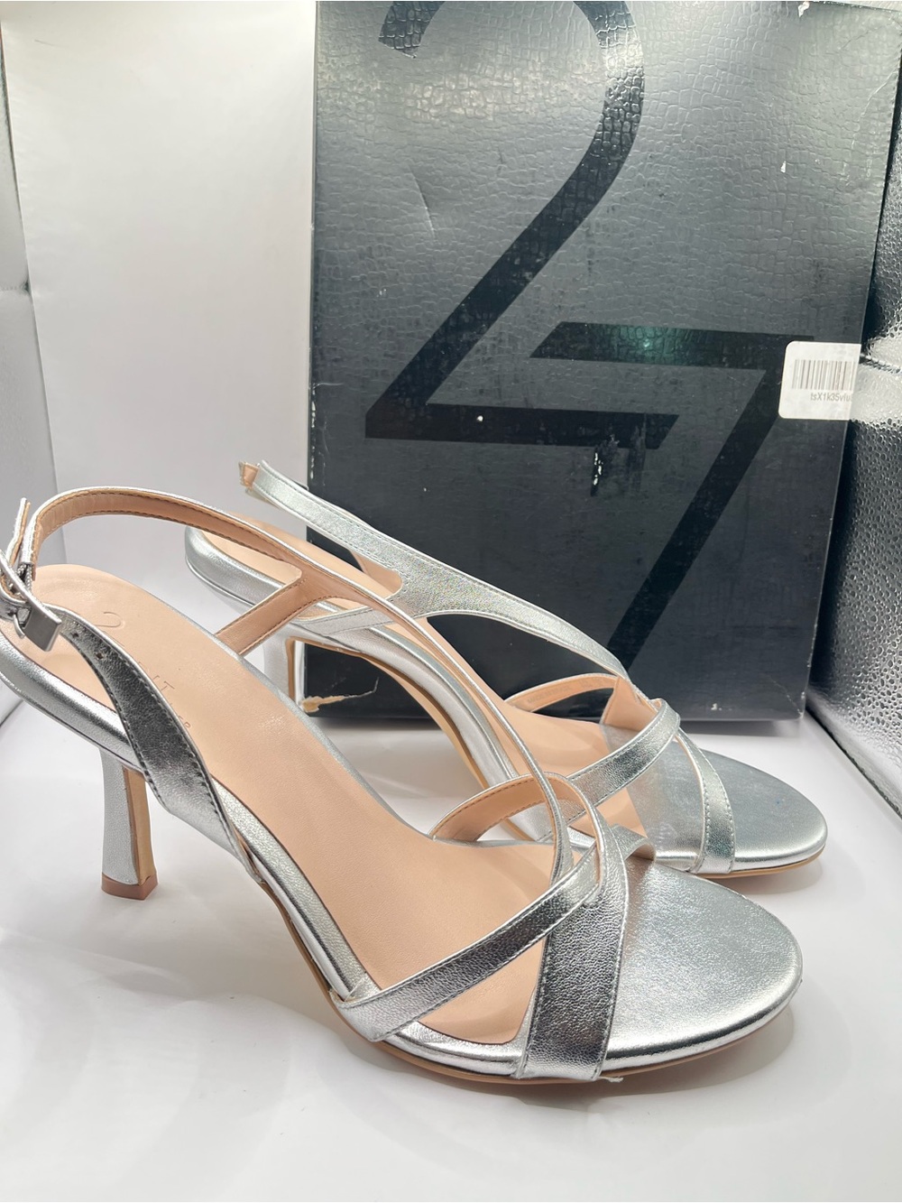 Naturalizer-27 Women's New Vanity 11M Silver Strappy Leather High Heel Sandals